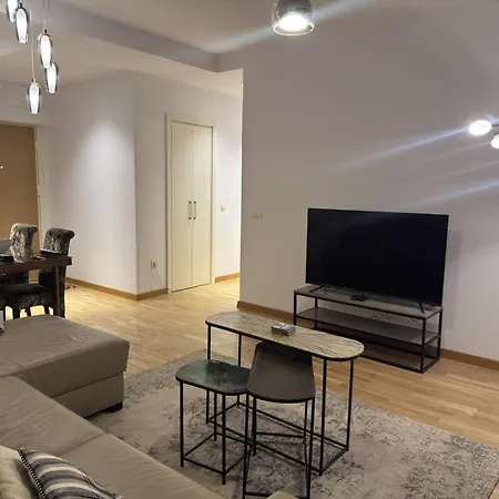 아파트 Na Vodi Waterfront - 23th Floor, Great View *