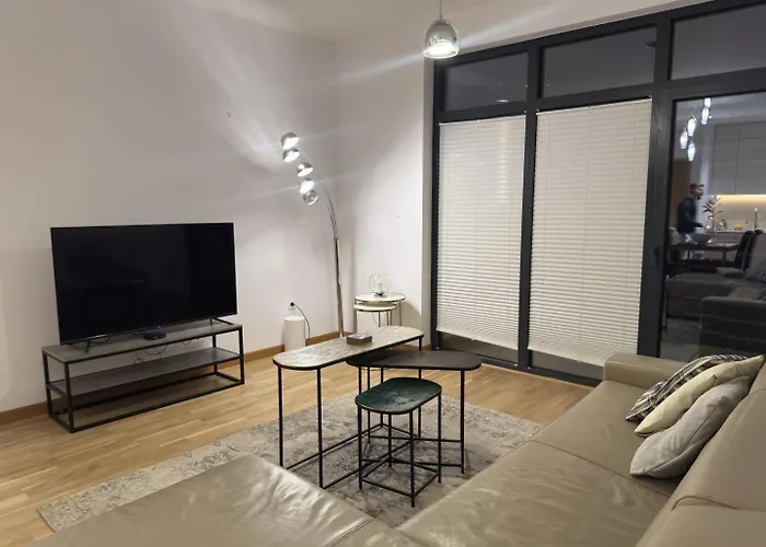 Na Vodi Waterfront - 23th Floor, Great View 베오그라드